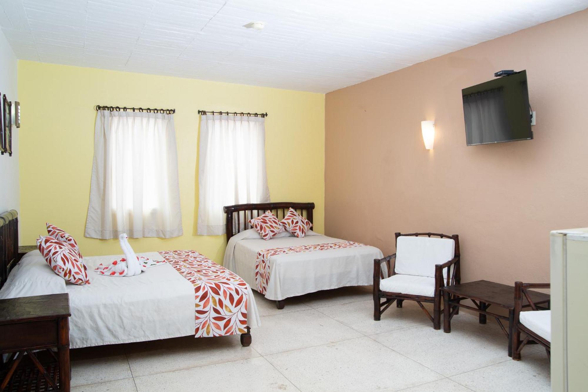Hotel Zihua Caracol ซีฮัวตาเนโค ภายนอก รูปภาพ