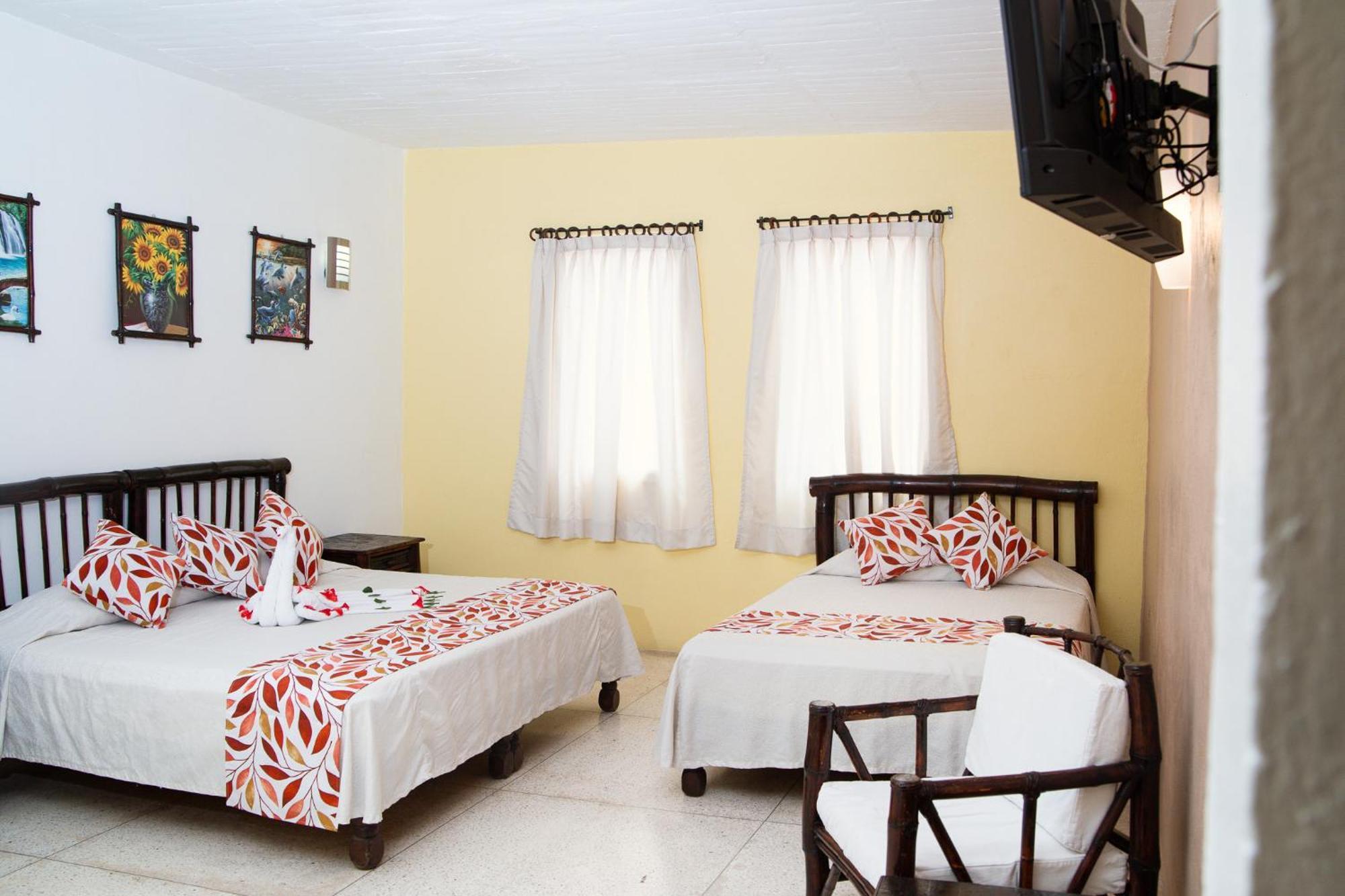Hotel Zihua Caracol ซีฮัวตาเนโค ภายนอก รูปภาพ
