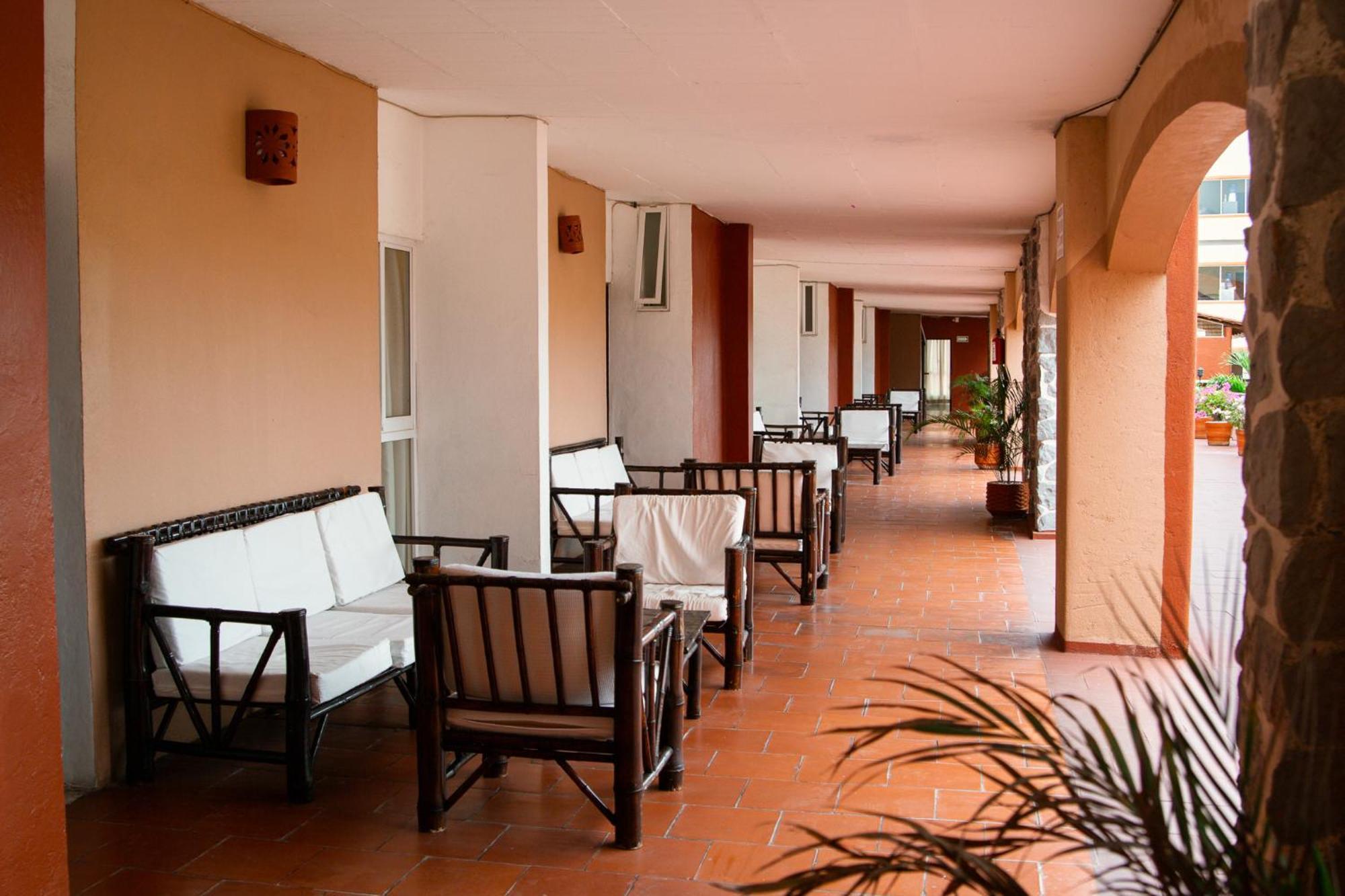 Hotel Zihua Caracol ซีฮัวตาเนโค ภายนอก รูปภาพ