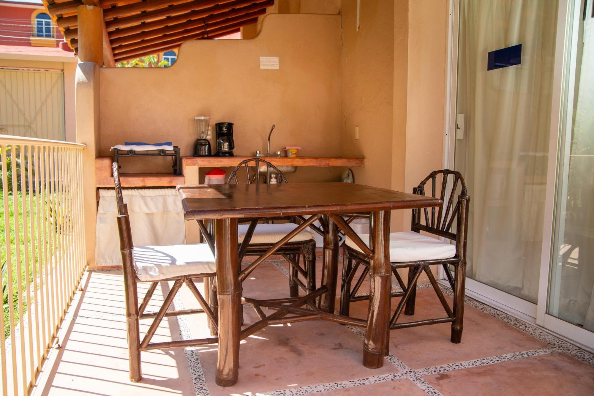 Hotel Zihua Caracol ซีฮัวตาเนโค ภายนอก รูปภาพ