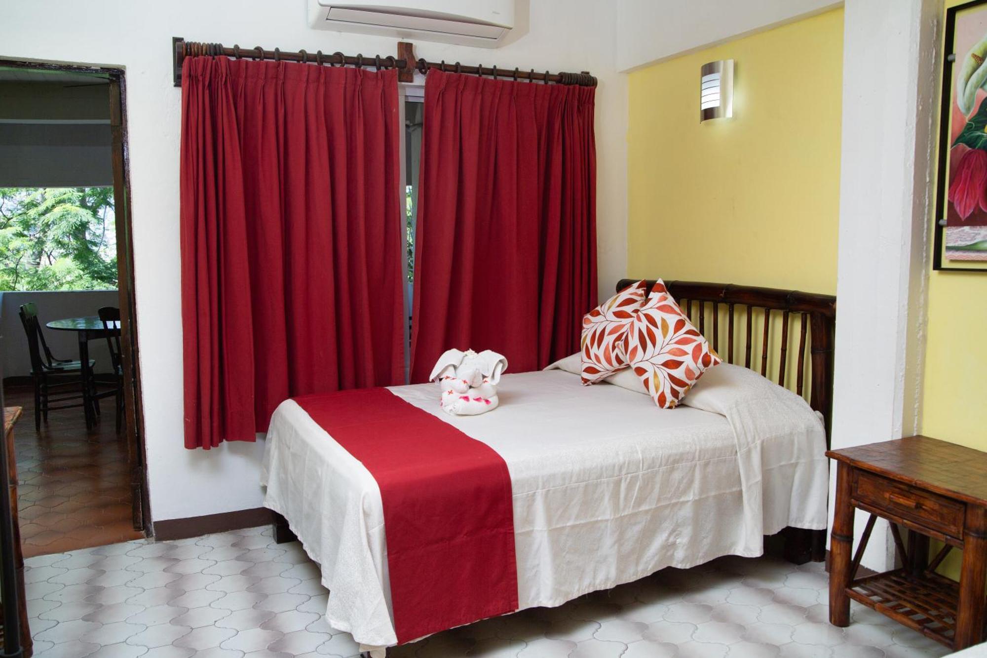 Hotel Zihua Caracol ซีฮัวตาเนโค ภายนอก รูปภาพ