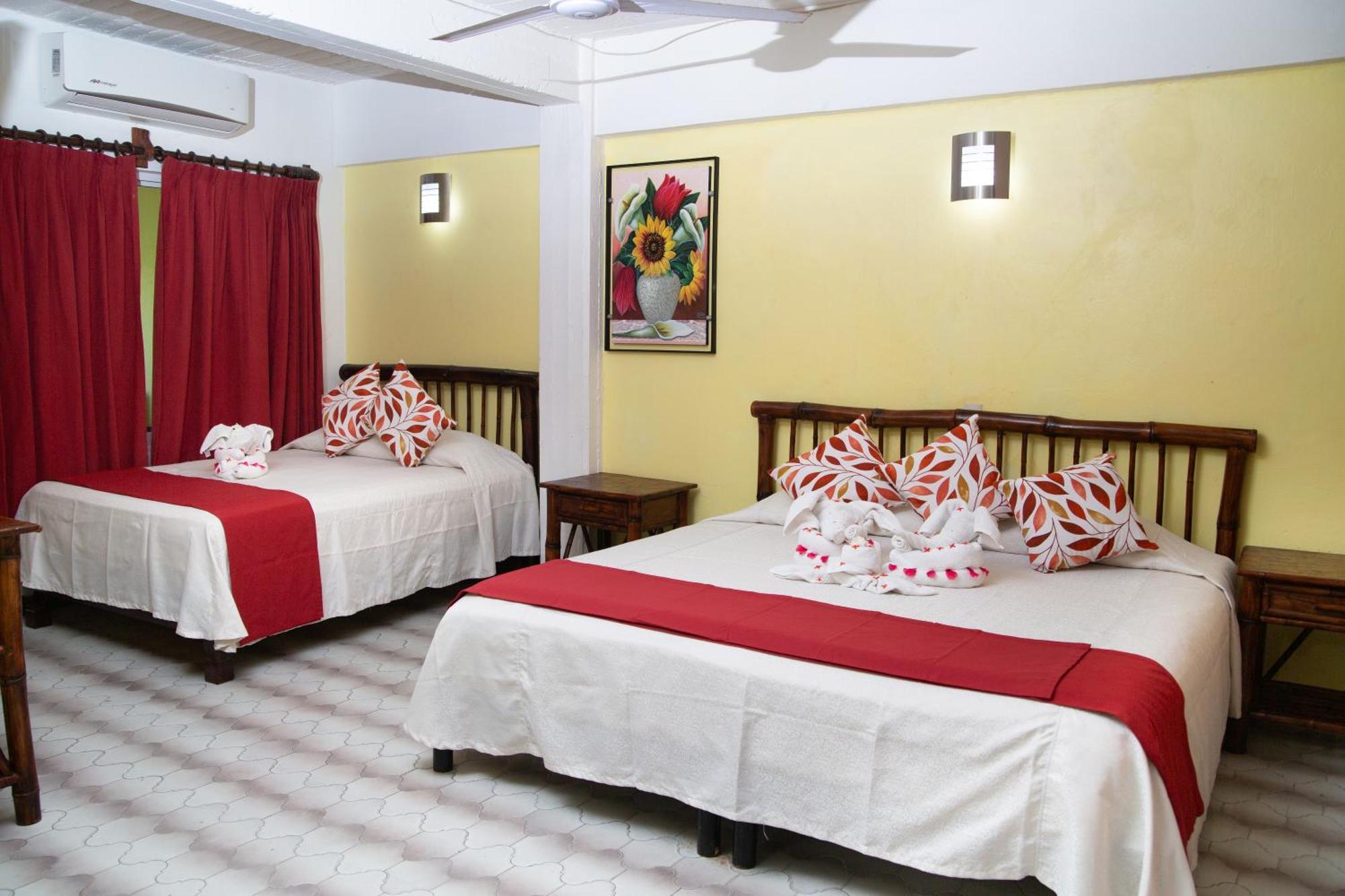 Hotel Zihua Caracol ซีฮัวตาเนโค ภายนอก รูปภาพ