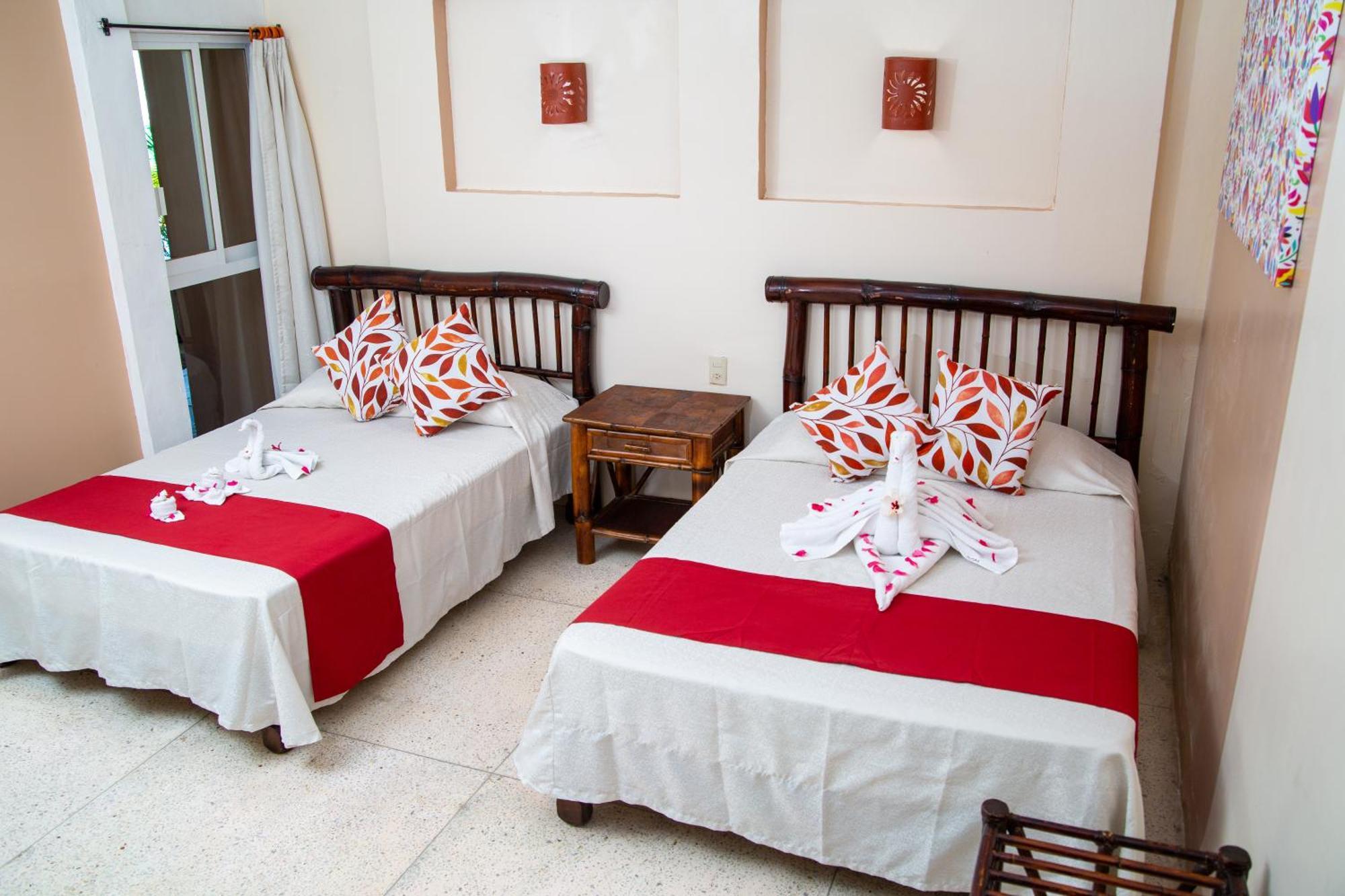 Hotel Zihua Caracol ซีฮัวตาเนโค ภายนอก รูปภาพ