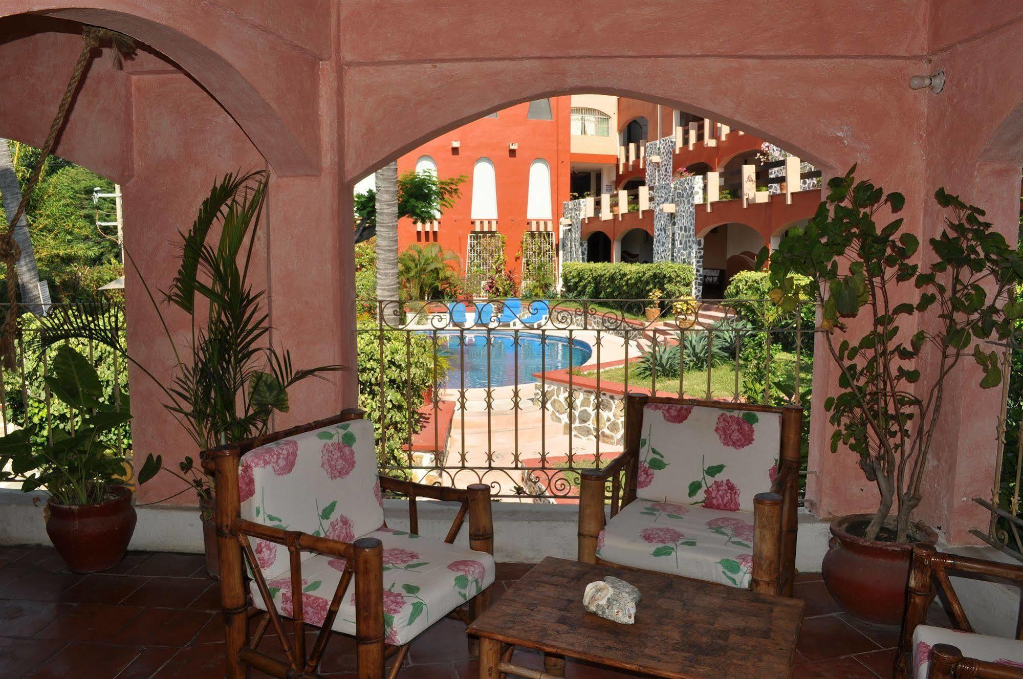 Hotel Zihua Caracol ซีฮัวตาเนโค ภายนอก รูปภาพ